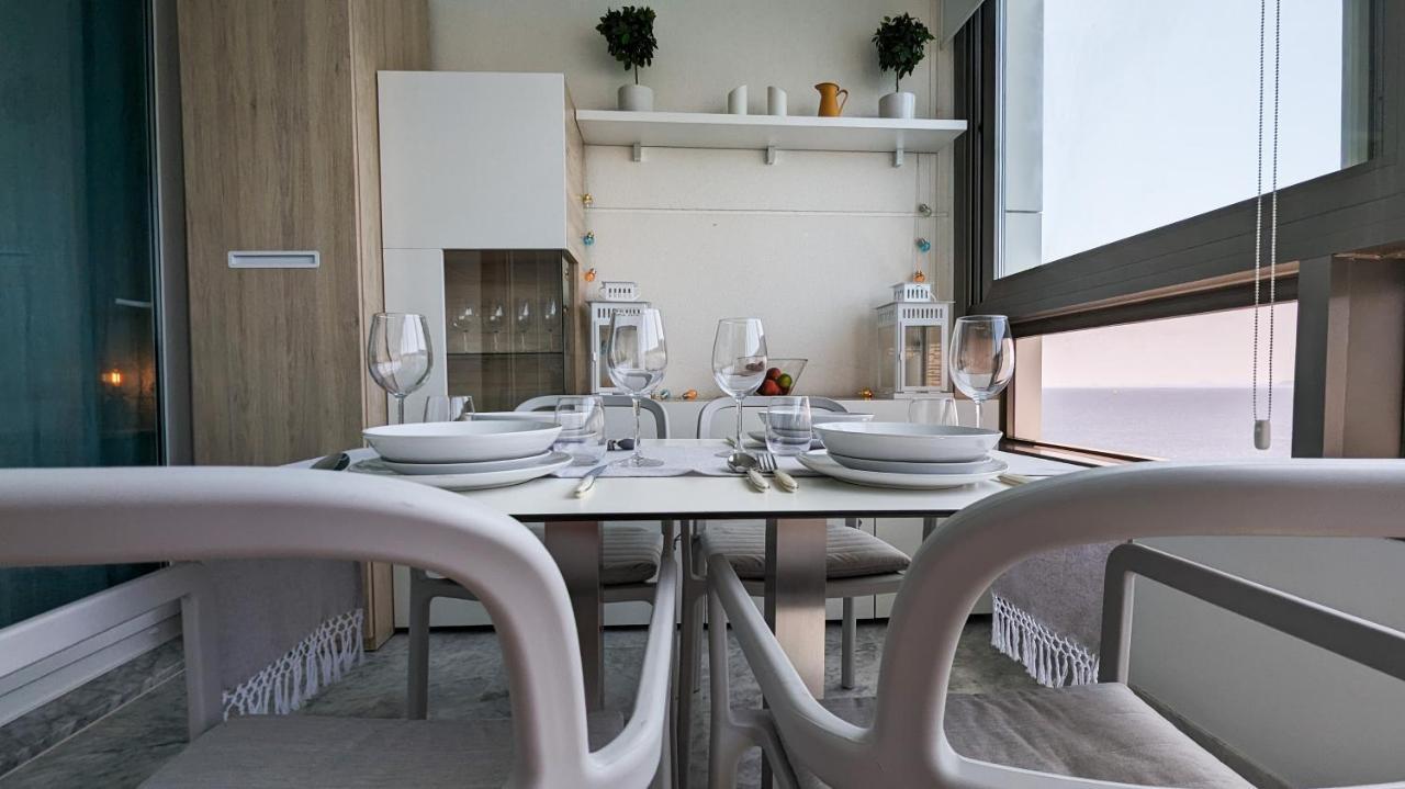 Gemelos Sea Front Apartment بينايدورم المظهر الخارجي الصورة